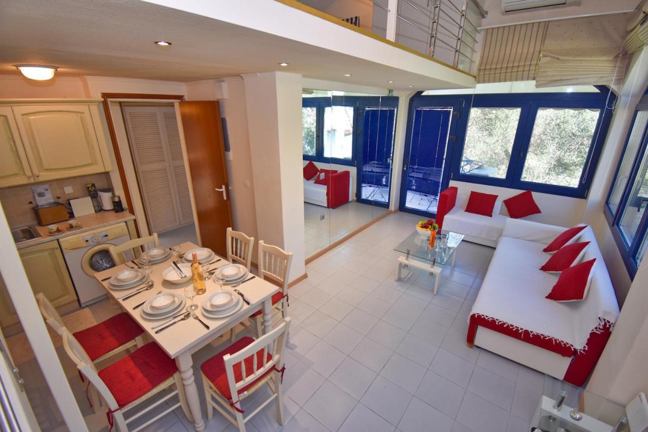 Gouvia - Luxury Suite Exterior photo